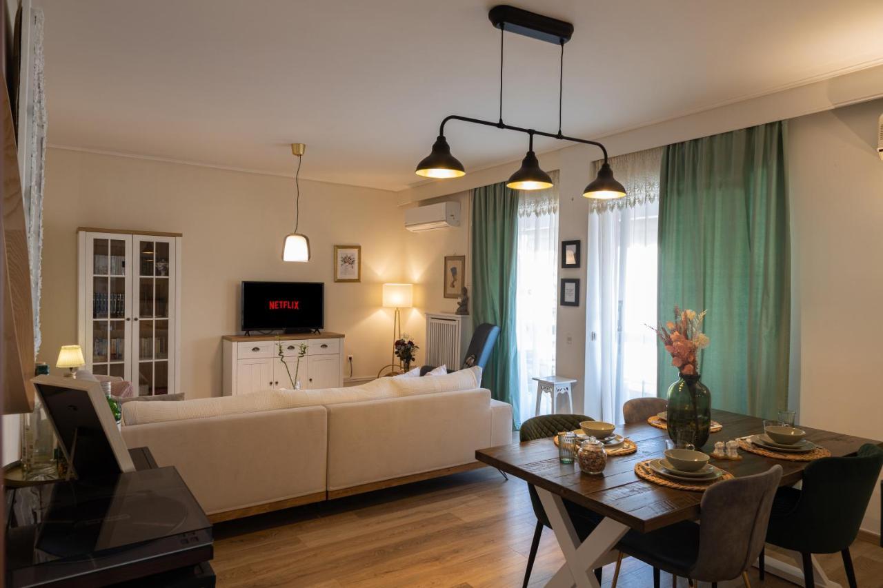 Glyfada Golf Fourth Floor Apartment Atenas Exterior foto