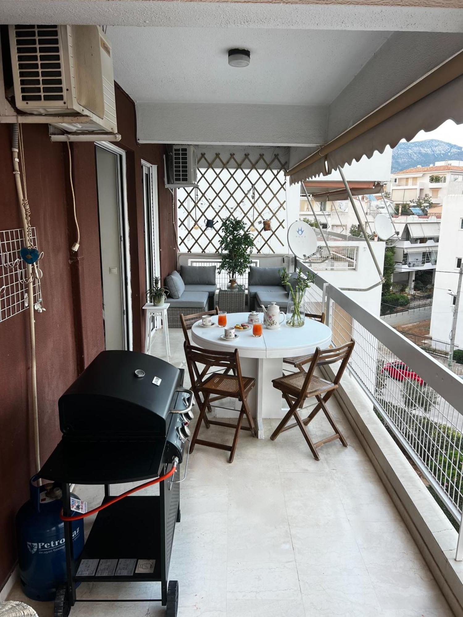 Glyfada Golf Fourth Floor Apartment Atenas Exterior foto